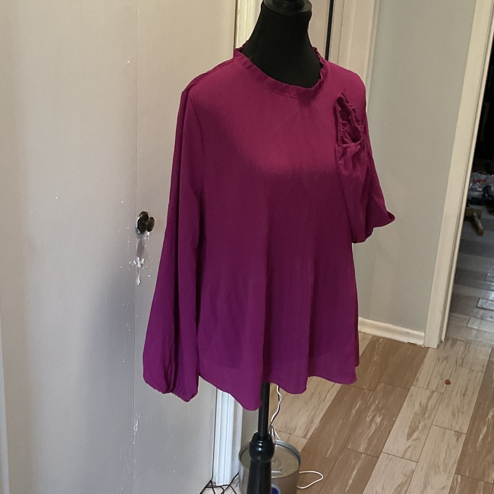 P385. Adrianna Papell Magenta Blouse with Ruffle Accent